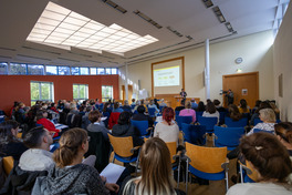 zahlreiche Fachkräfte verfolgten den Vortrag von Dr. Haarig