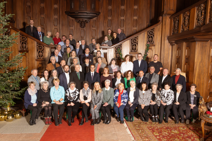 56 Ehrenamtlerinnen und Ehrenamtler wurden f&uuml;r ihren unerm&uuml;dlichen Einsatz geehrt.