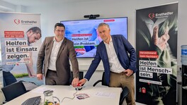 Landrat Thomas Hennig und Landrat Carsten Michaelis in seiner Funktion als Verbandsvorsitzender des Rettungszweckverbandes „Südwestsachsen“ gaben den Startschuss für das Projekt.
